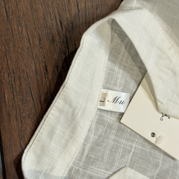Linen White Casual top short sleeve size medium - Picture 2 of 7
